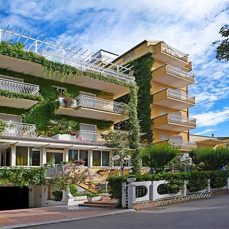 קאטוליקה Hotel Marconi מראה חיצוני תמונה