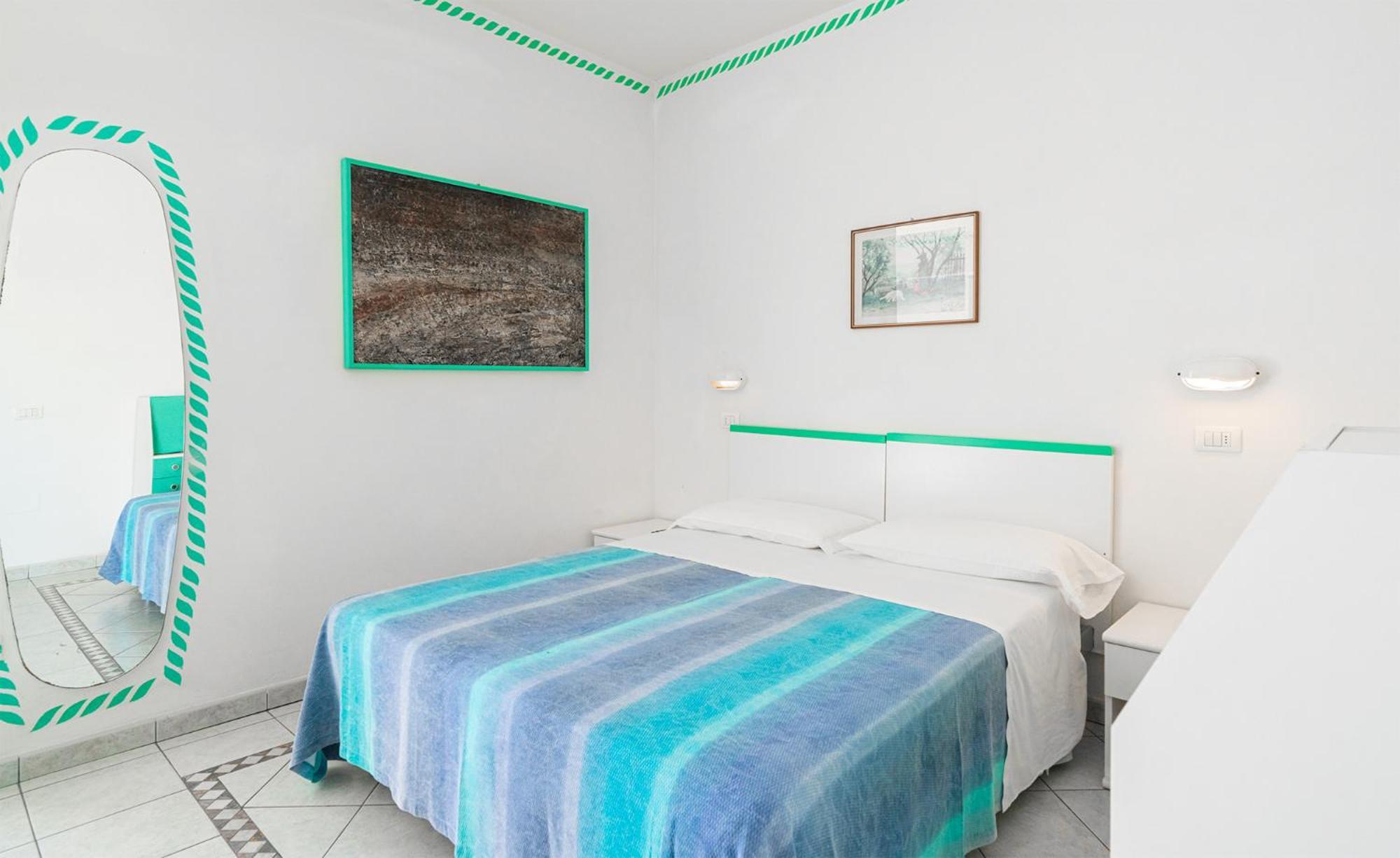 קאטוליקה Hotel Marconi מראה חיצוני תמונה
